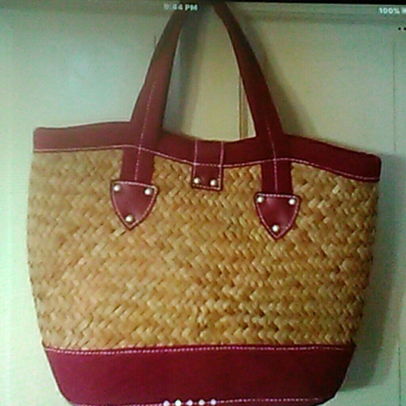 Gap ladies tote. - Picture 2 of 5